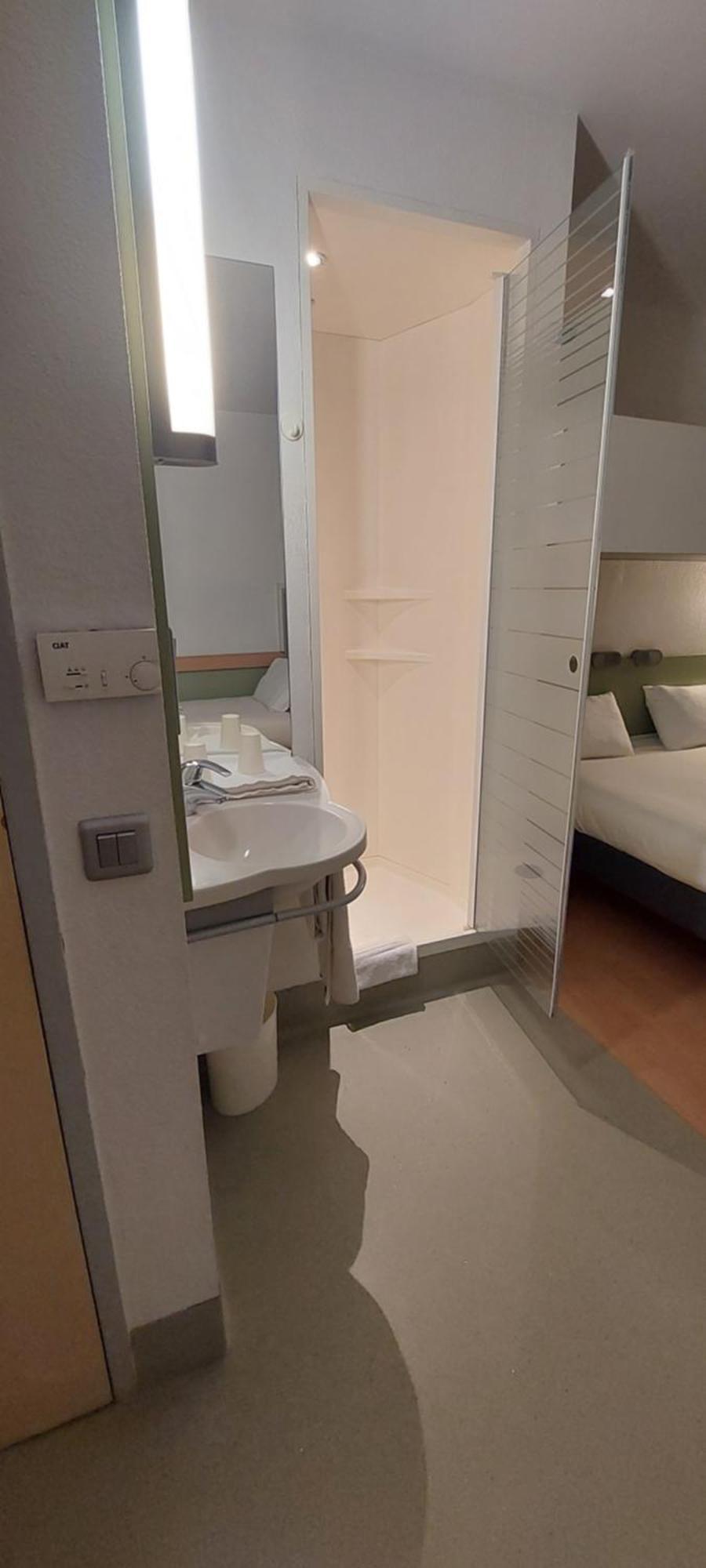 Ibis Budget Issoire Exteriér fotografie