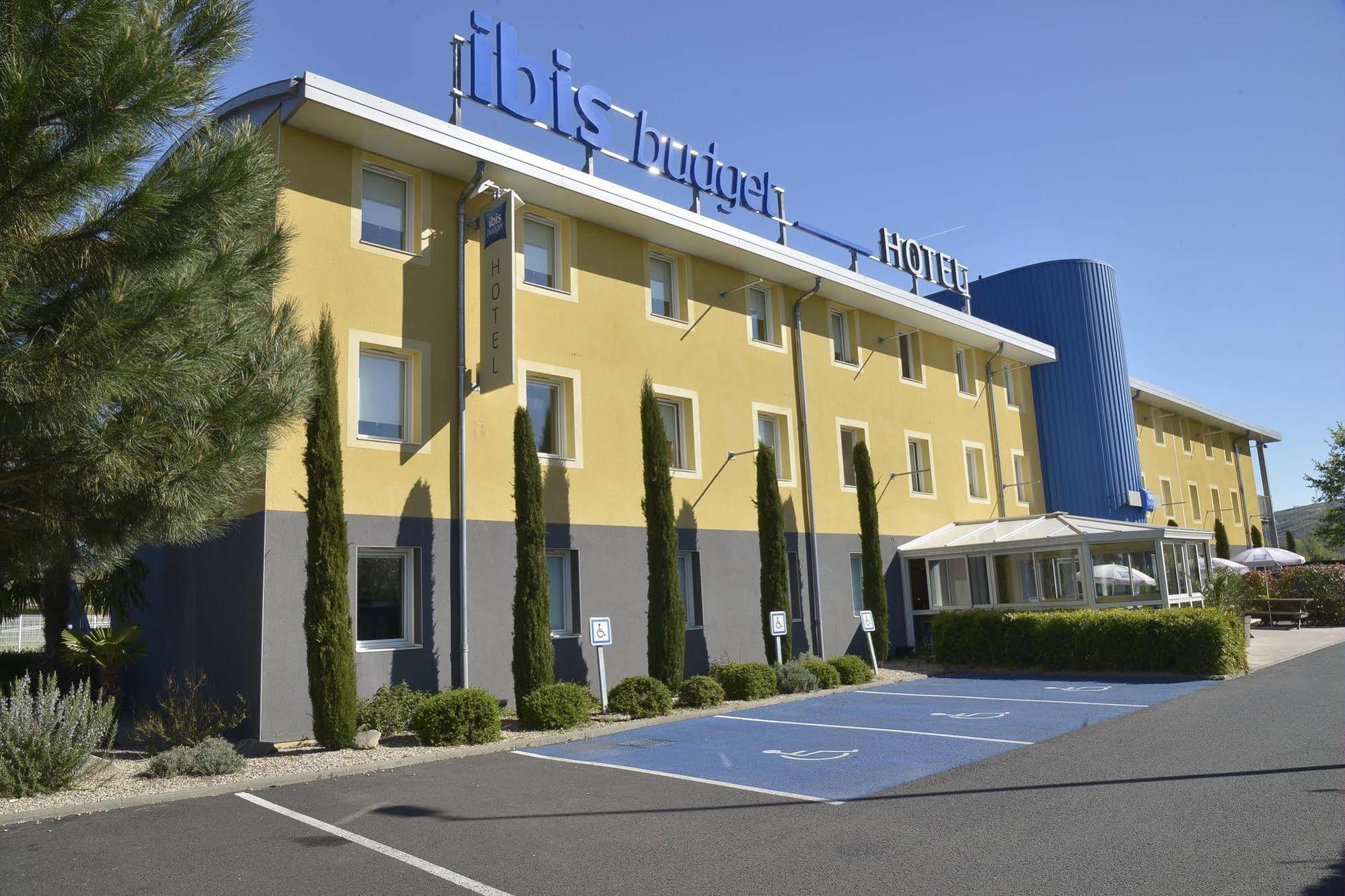 Ibis Budget Issoire Exteriér fotografie