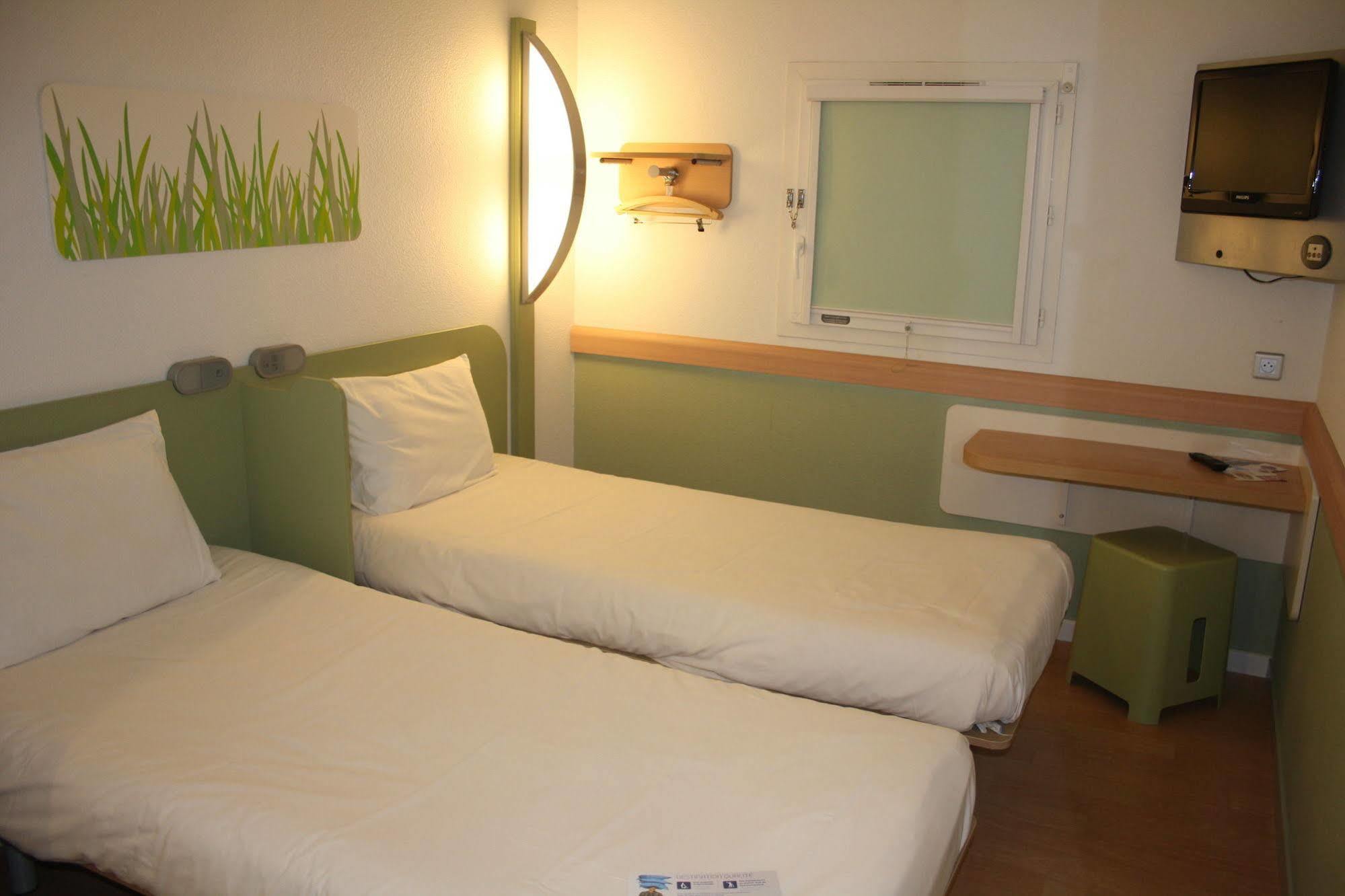 Ibis Budget Issoire Exteriér fotografie